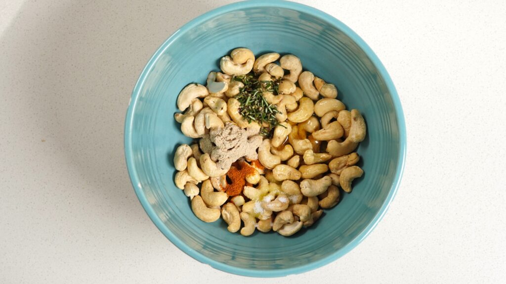 cashews in a bowl